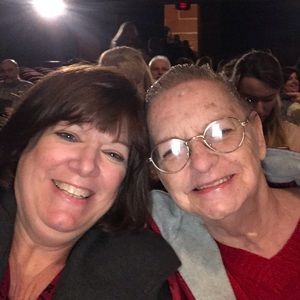 Meet your Posher, Tina